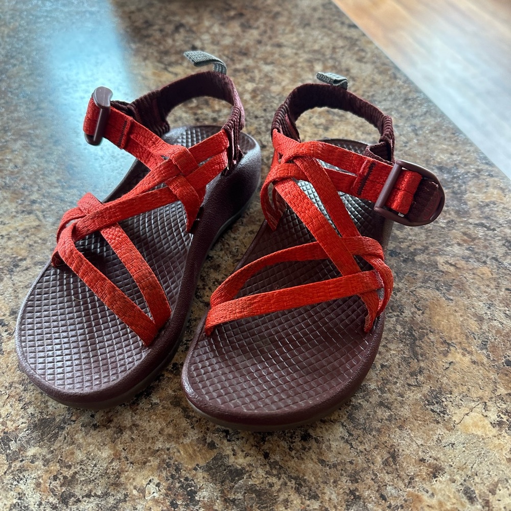 Girls Chaco Sandals | Size 13